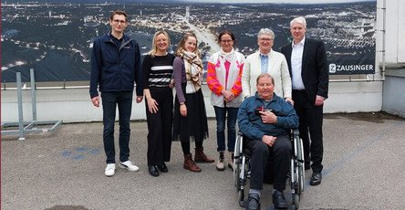 Herzenswunsch erfüllt: Bernd Geiger aus dem ProCurand Pflegestift St. Ulrich erlebt einen unvergesslichen Ausflug nach München.