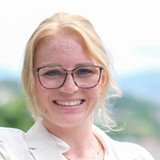 ProCurand Pflegestift Pfarrer Lukas Einrichtungsleitung Laura Hewel