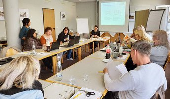 Die ProCurand Pflegedienstleitungen der Ambulanten Pflege bei ihrer Weiterbildung zum Thema "Chronische Wunden"