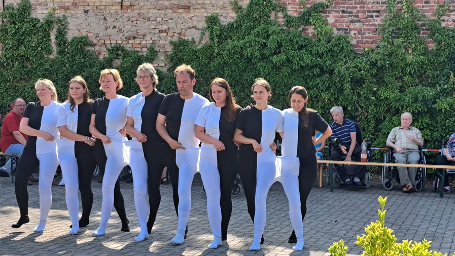 Sommerfest in der Seniorenresidenz Am Schlosspark in Dahme/Mark