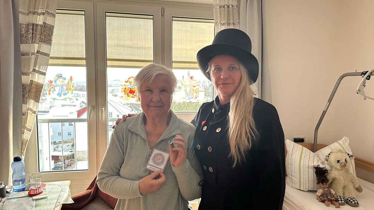 Glücksbringer-Aktion zum Jahresbeginn im ProCurand Pflegestift Pfarrer Lukas in Cham.