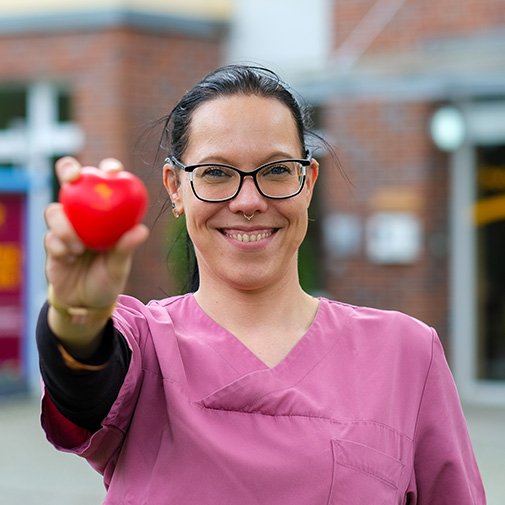 Dana, Wohnbereichsleitung in unserer Seniorenresidenz Am Schlosspark: