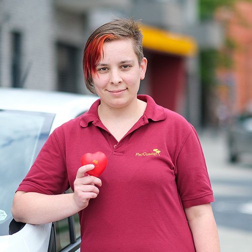 Jenny, Pflegehelferin in unserer Residenz Am Hallorenring