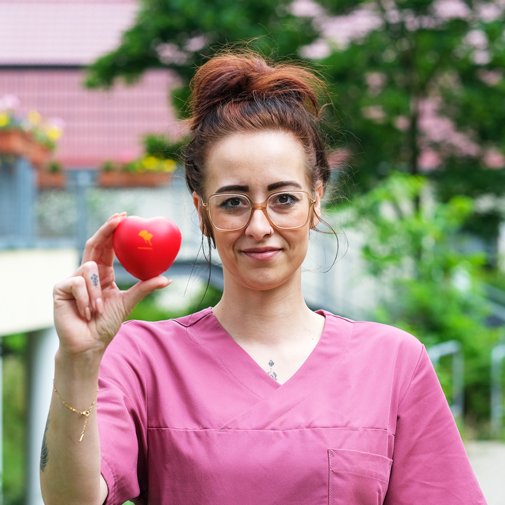 Lotte, Wohnbereichsleitung in der Seniorenresidenz Am Straussee ins Strausberg: