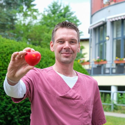 Dennis, Soziale Betreuung in unserer Seniorenresidenz Am Straussee: